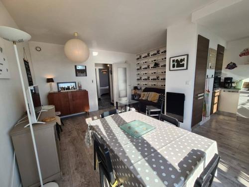Appartement Saint-Jean-de-Monts, 3 pièces, 6 personnes - FR-1-224C-648