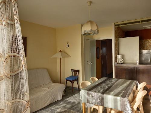 Appartement Saint-Jean-de-Monts, 3 pièces, 6 personnes - FR-1-323-94