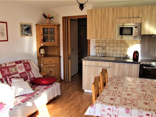 Appartement Saint-Jean-de-Sixt, 2 pièces, 4 personnes - FR-1-459-165
