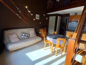 Appartement Saint-Jean-de-Sixt, 3 pièces, 6 personnes - FR-1-459-187