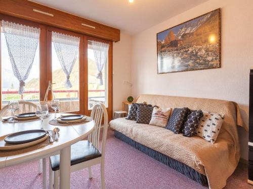 Appartement Saint-Lary-Soulan, 1 pièce, 6 personnes - FR-1-296-441