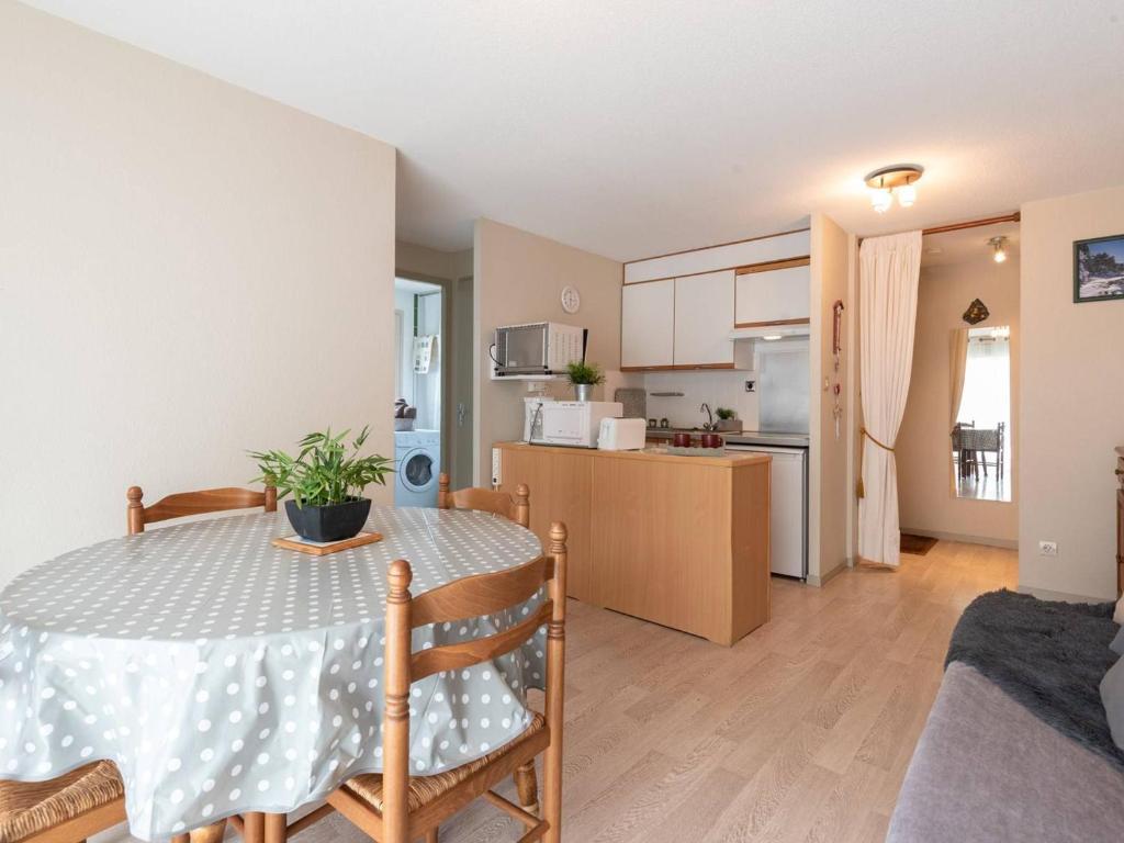 Appartement Saint-Lary-Soulan, 2 pièces, 4 personnes - FR-1-296-138 RÃ©s Couderes Ii EntrÃ©e A NÂ°06 - 3 Rue De Couderes -, 65170 Saint-Lary-Soulan