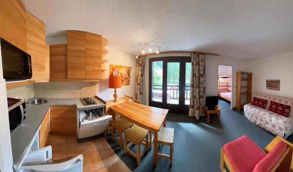Appartement Saint-Lary-Soulan, 2 pièces, 4 personnes - FR-1-296-279 65170  Saint-Lary-Soulan