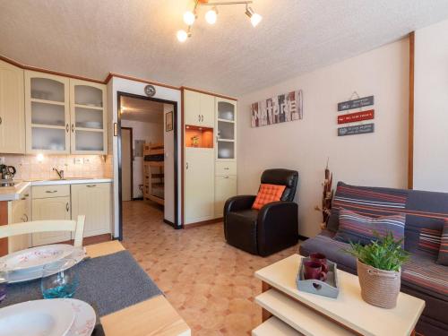 Appartement Saint-Lary-Soulan, 2 pièces, 4 personnes - FR-1-296-307