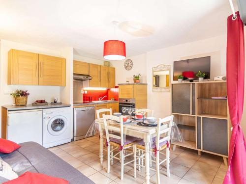 Appartement Saint-Lary-Soulan, 2 pièces, 4 personnes - FR-1-296-353