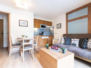 Appartement Appartement Saint-Lary-Soulan, 2 pièces, 4 personnes - FR-1-296-408 Résidence CamiRéal N°106 Rue du Chemin de Sailhan 65170 Saint-Lary-Soulan Midi-Pyrénées