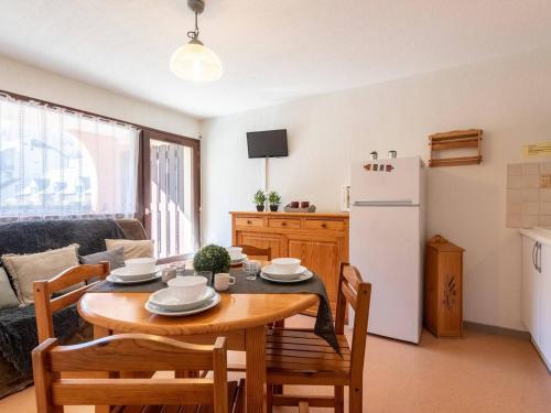 Appartement Saint-Lary-Soulan, 2 pièces, 6 personnes - FR-1-296-154