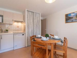 Appartement Saint-Lary-Soulan, 2 pièces, 6 personnes - FR-1-296-154
