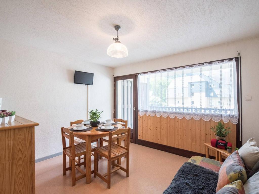 Appartement Saint-Lary-Soulan, 2 pièces, 6 personnes - FR-1-296-162 7 Bis Rue Du Chemin De Sailhan  - RÃ©s.Les Portes Du Soleil B NÂ°40 -, 65170 Saint-Lary-Soulan