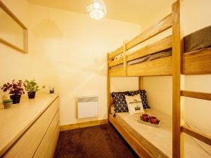Appartement Saint-Lary-Soulan, 2 pièces, 6 personnes - FR-1-296-416