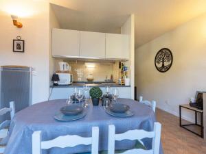 Appartement Saint-Lary-Soulan, 2 pièces, 6 personnes - FR-1-296-449