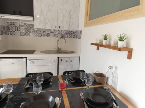 Appartement Saint-Lary-Soulan, 2 pièces, 6 personnes - FR-1-457-280