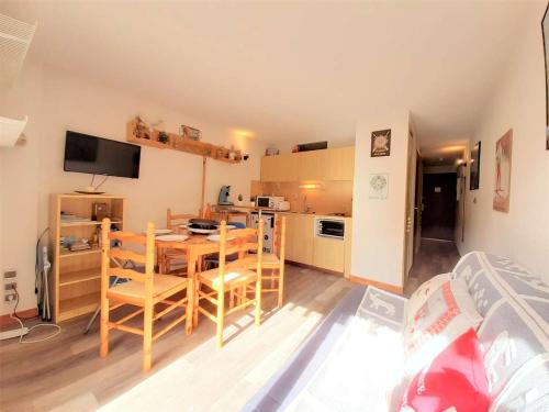 Appartement Saint-Lary-Soulan, 2 pièces, 6 personnes - FR-1-457-311