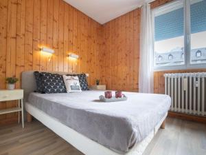Appartement Saint-Lary-Soulan, 3 pièces, 8 personnes - FR-1-296-323