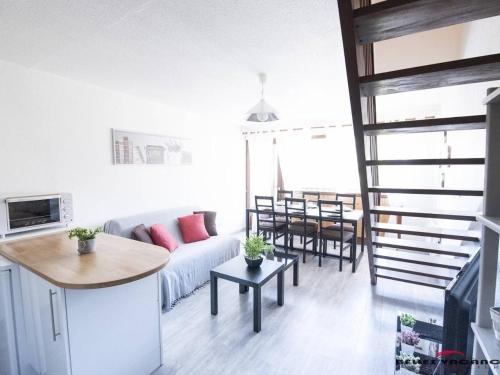 Appartement Saint-Lary-Soulan, 4 pièces, 8 personnes - FR-1-296-133