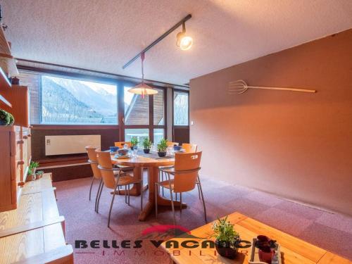 Appartement Saint-Lary-Soulan, 4 pièces, 8 personnes - FR-1-296-314