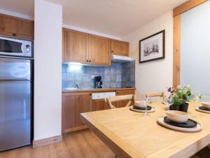 Appartement Saint-Lary-Soulan, 4 pièces, 8 personnes - FR-1-296-395