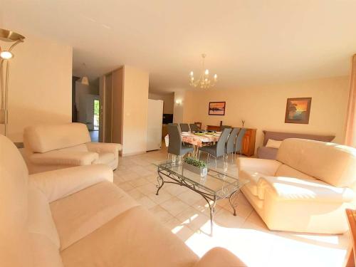 Appartement Saint-Lary-Soulan, 4 pièces, 9 personnes - FR-1-457-181