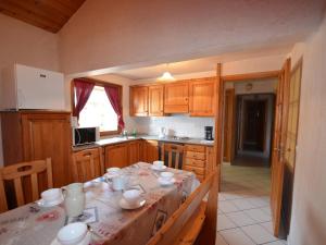 Appartement Saint-Martin-de-Belleville-Les Menuires, 4 pièces, 6 personnes - FR-1-452-104