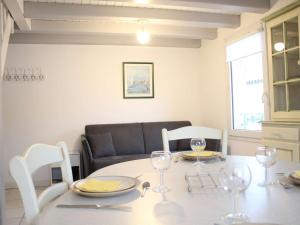 Appartement Saint-Martin-de-Ré, 1 pièce, 4 personnes - FR-1-246C-17