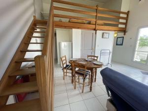 Appartement Saint-Martin-de-Ré, 2 pièces, 4 personnes - FR-1-246C-25