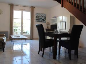 Appartement Saint-Martin-de-Ré, 3 pièces, 4 personnes - FR-1-246C-12
