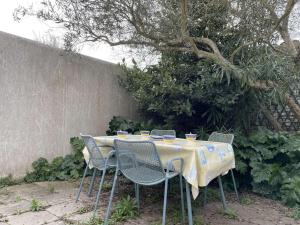 Appartement Saint-Martin-de-Ré, 3 pièces, 4 personnes - FR-1-246C-21