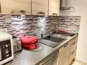 Appartement Saint-Pair-sur-Mer, 1 pièce, 2 personnes - FR-1-361-40