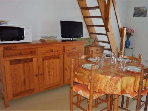Appartement Saint-Pierre-d'Oléron, 2 pièces, 5 personnes - FR-1-246A-89