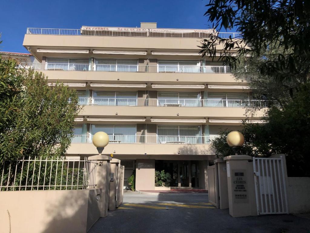 Appartement Appartement Saint-Raphaël, 2 pièces, 4 personnes - FR-1-466A-3 21 AVENUE PAUL DOUMER RÉSIDENCE LES CÈDRES 83700 Saint-Raphaël