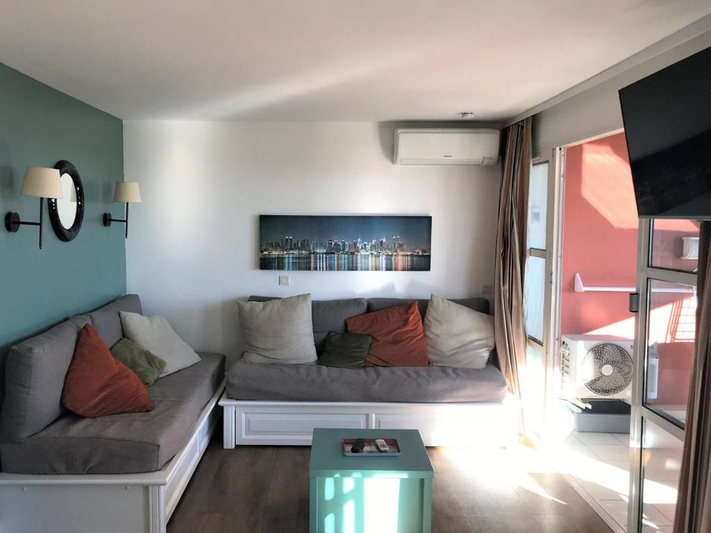 Appartement Appartement Saint-Raphaël, 3 pièces, 6 personnes - FR-1-504-659 Domaine de Cap Esterel 2975-3001 Boulevard de la 36ème division du Texas Lieu-dit AGAY 83700 Saint-Raphaël