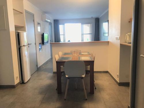 Appartement Saint-Raphaël, 3 pièces, 6 personnes - FR-1-504-660