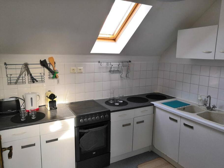 Appartement Saint Thierry 23 Rue Saint-Thierry, 51100 Reims
