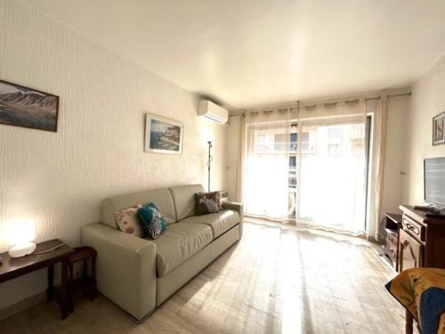 Appartement Sainte-Maxime, 1 pièce, 2 personnes - FR-1-226-444