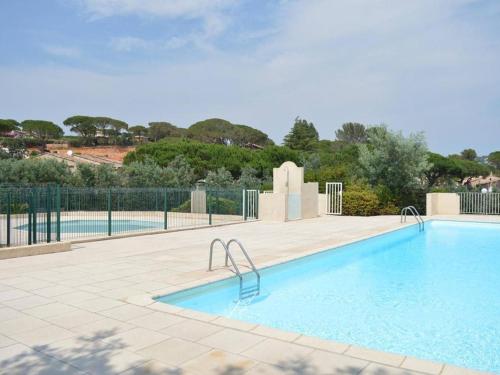 Appartement Sainte-Maxime, 2 pièces, 4 personnes - FR-1-226-317