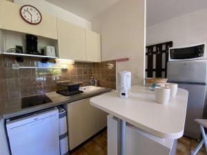Appartement Sainte-Maxime, 2 pièces, 4 personnes - FR-1-226-500