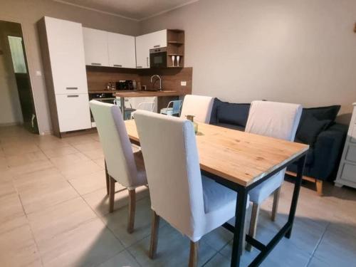 Appartement Sainte-Maxime, 2 pièces, 4 personnes - FR-1-226-511