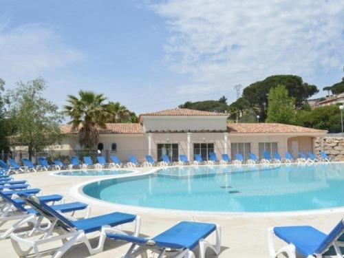 Appartement Sainte-Maxime, 3 pièces, 4 personnes - FR-1-226-476