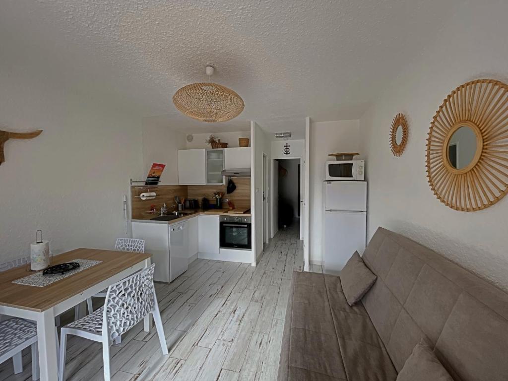Appartement Saintes-Maries-de-la-Mer, 2 pièces, 4 personnes - FR-1-475-81 8 Avenue des Massoucles, résidence le Beauduc nord 3, 13460 Les Saintes-Maries-de-la-Mer