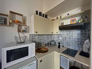 Appartement Saintes-Maries-de-la-Mer, 2 pièces, 4 personnes - FR-1-475-84