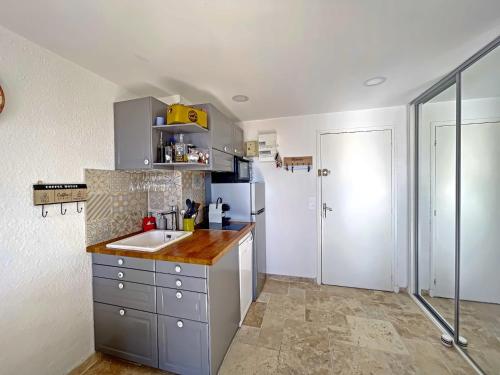 Appartement Saintes-Maries-de-la-Mer, 2 pièces, 4 personnes - FR-1-475-86