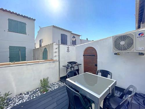 Appartement Saintes-Maries-de-la-Mer, 2 pièces, 4 personnes - FR-1-475-87