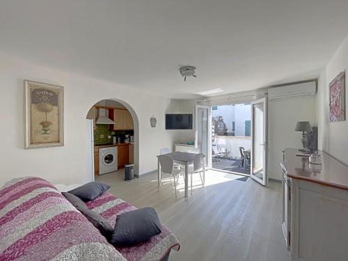 Appartement Saintes-Maries-de-la-Mer, 2 pièces, 4 personnes - FR-1-475-87