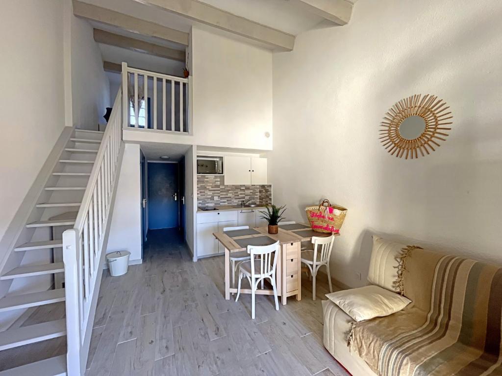 Appartement Saintes-Maries-de-la-Mer, 3 pièces, 4 personnes - FR-1-475-85 9 Avenue des Massoucles Résidence le Beauduc 51 Appart 49, 13460 Les Saintes-Maries-de-la-Mer