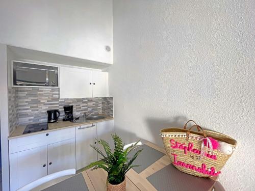 Appartement Saintes-Maries-de-la-Mer, 3 pièces, 4 personnes - FR-1-475-85