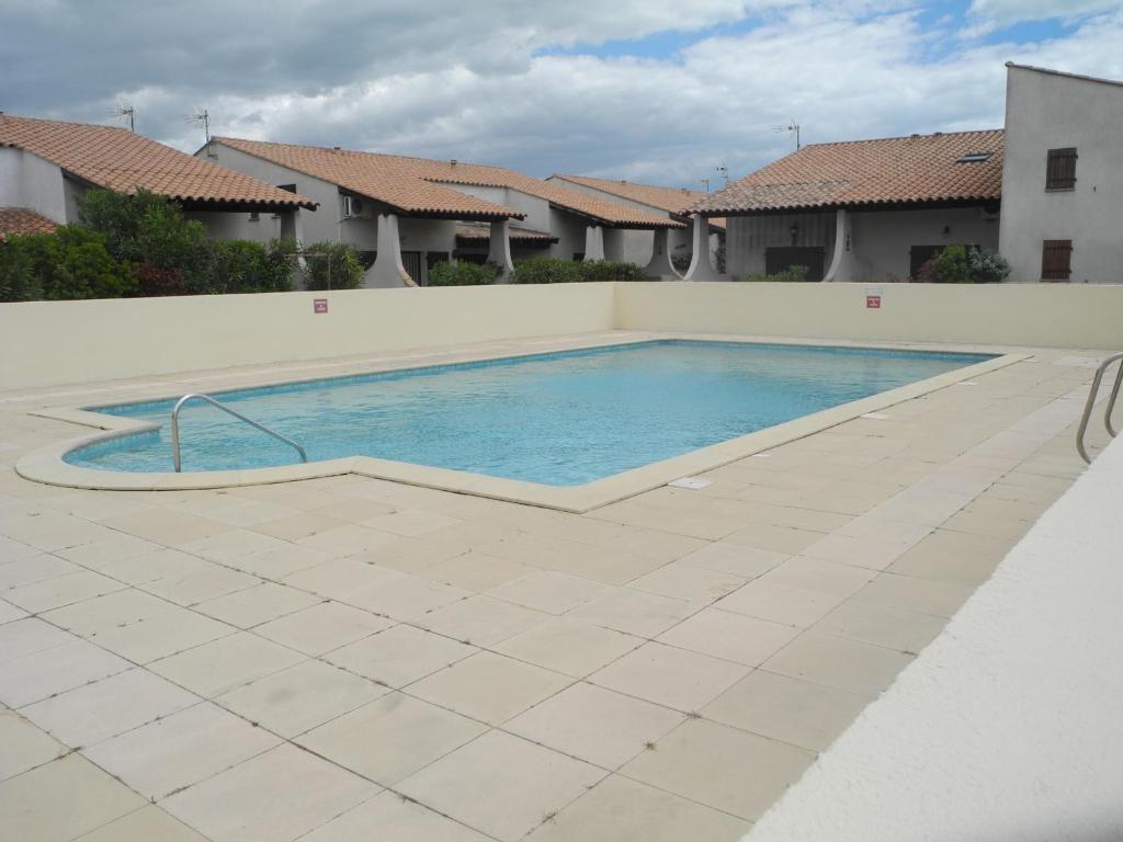 Appartement Appartement Saintes-Maries-de-la-Mer, 3 pièces, 6 personnes - FR-1-475-29 14 Rue Des Massoucles - Residence Les Hameaux De Camargue NÂ°42  - 13460 Les Saintes-Maries-de-la-Mer