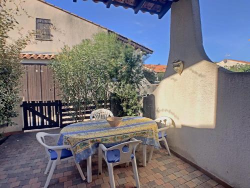 Appartement Saintes-Maries-de-la-Mer, 3 pièces, 6 personnes - FR-1-475-29