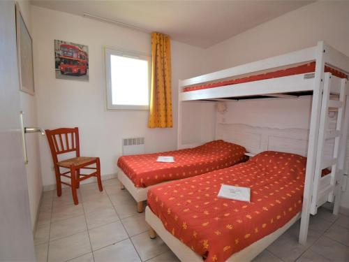 Appartement Salavas, 2 pièces, 5 personnes - FR-1-382-41
