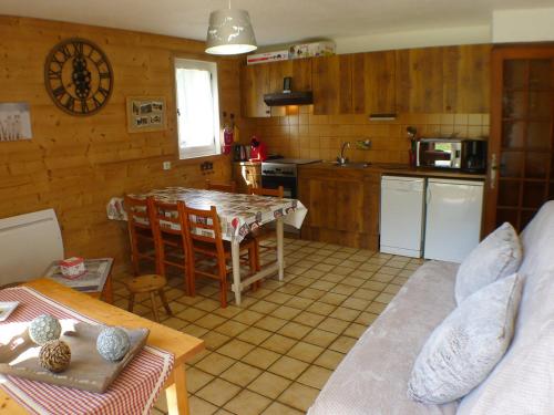 Appartement Samoëns, 2 pièces, 6 personnes - FR-1-629-16