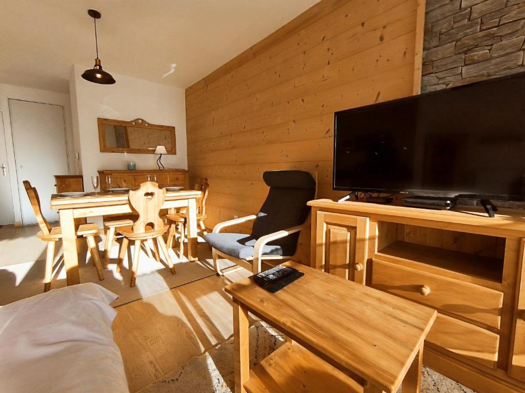 Appartement Samoëns, 3 pièces, 4 personnes - FR-1-624-129 44 Route des Fontaines, 74340 Samoëns